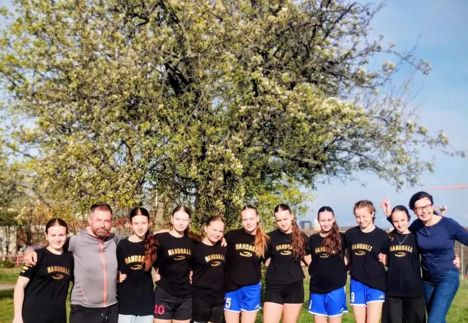 Starší žačky na turnaji Prague Handball Cup 2026